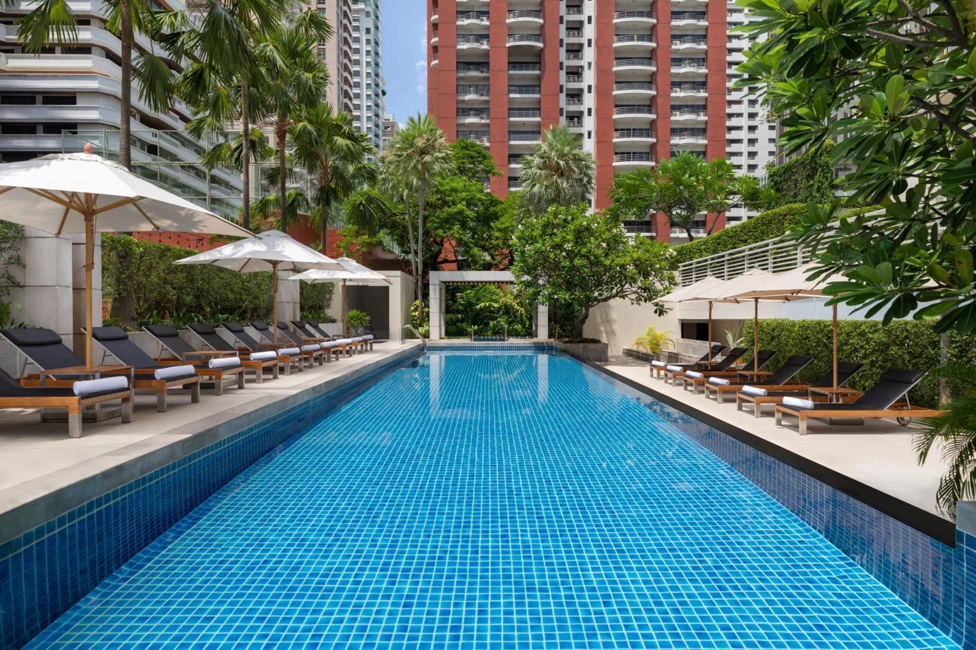 Courtyard By Marriott Bangkok Hotel Buitenkant foto